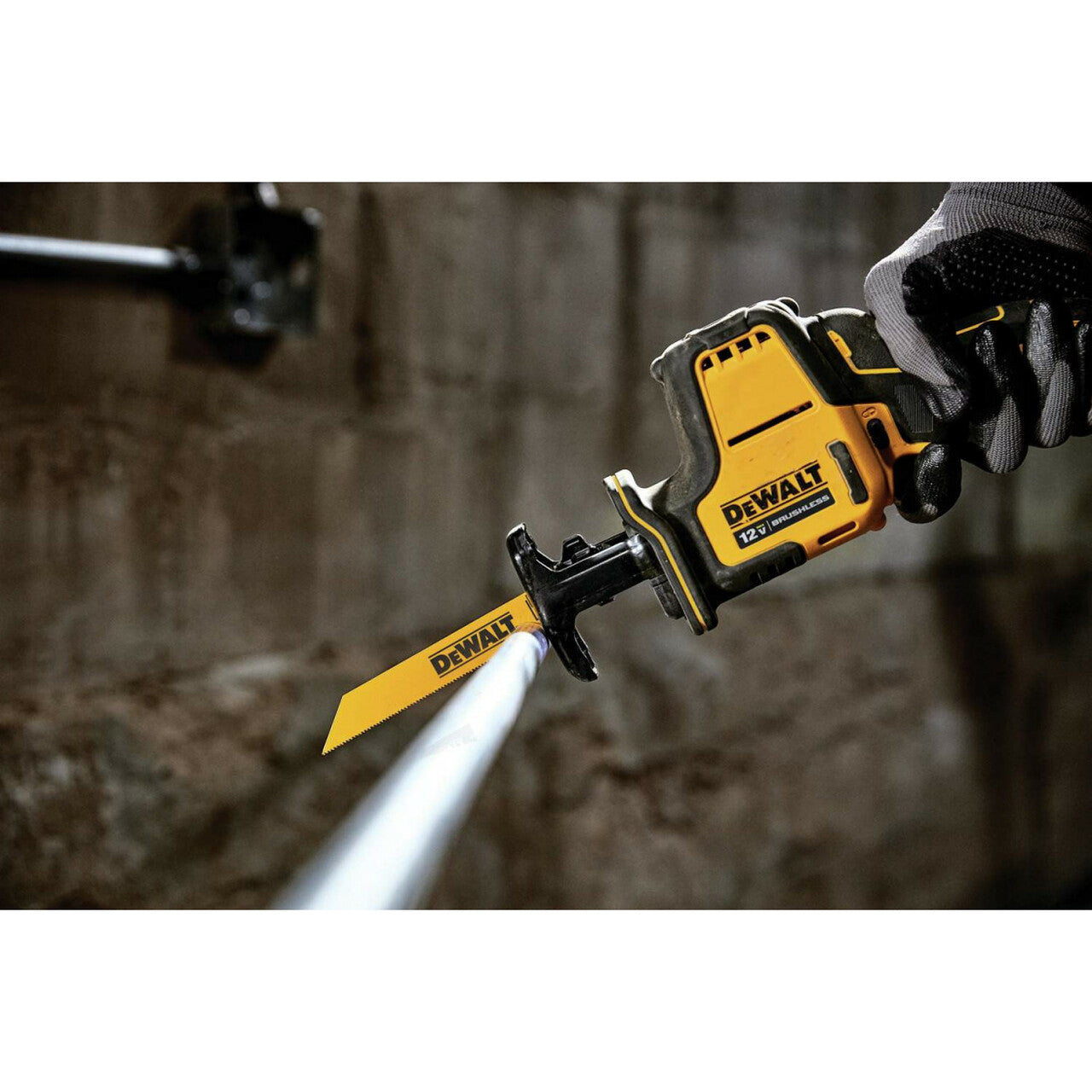 DeWALT Scie alternative à une main sans balai et sans fil Xtreme 12V MAX (Outil Seul)